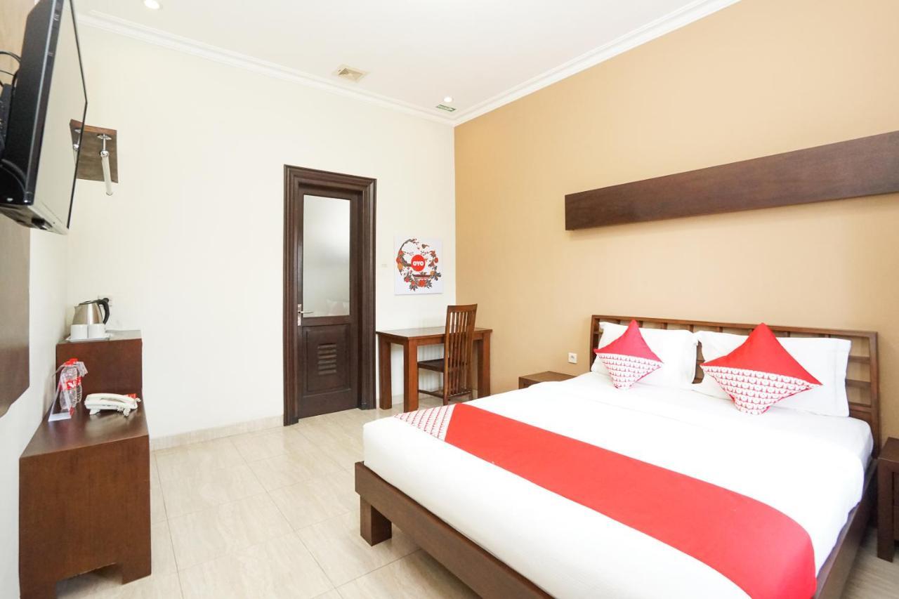 Avila Ketapan Rame Hotel Prigen ภายนอก รูปภาพ